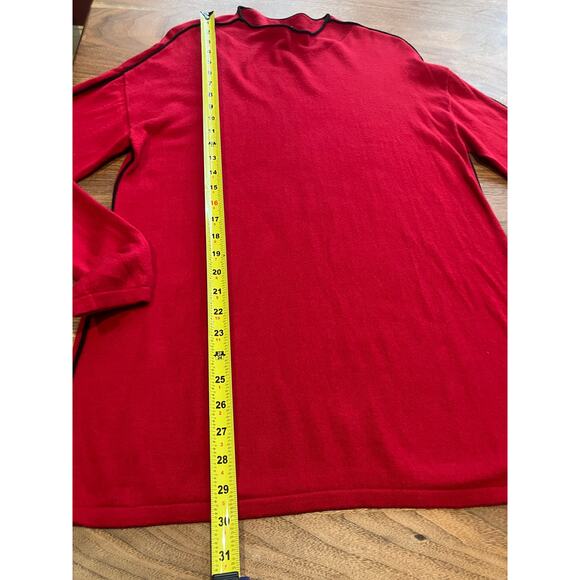 Chico’s Size 1 Red Long Sleeve Cotton Blend Top Black Piping Trim Neck & Sleeves - Picture 7 of 7